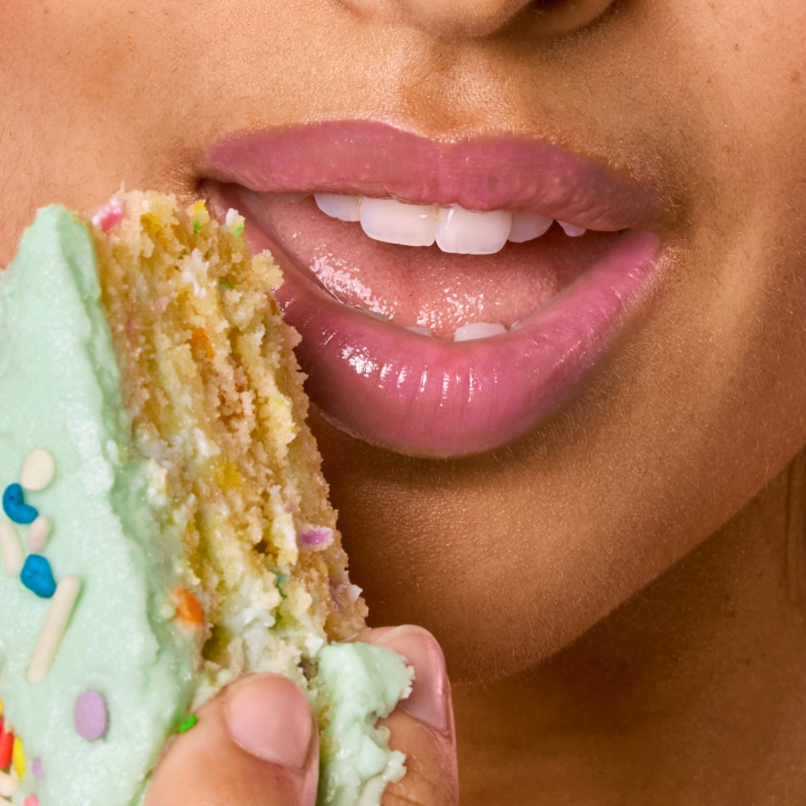 LipSoftie Lip Treatment - Image 13
